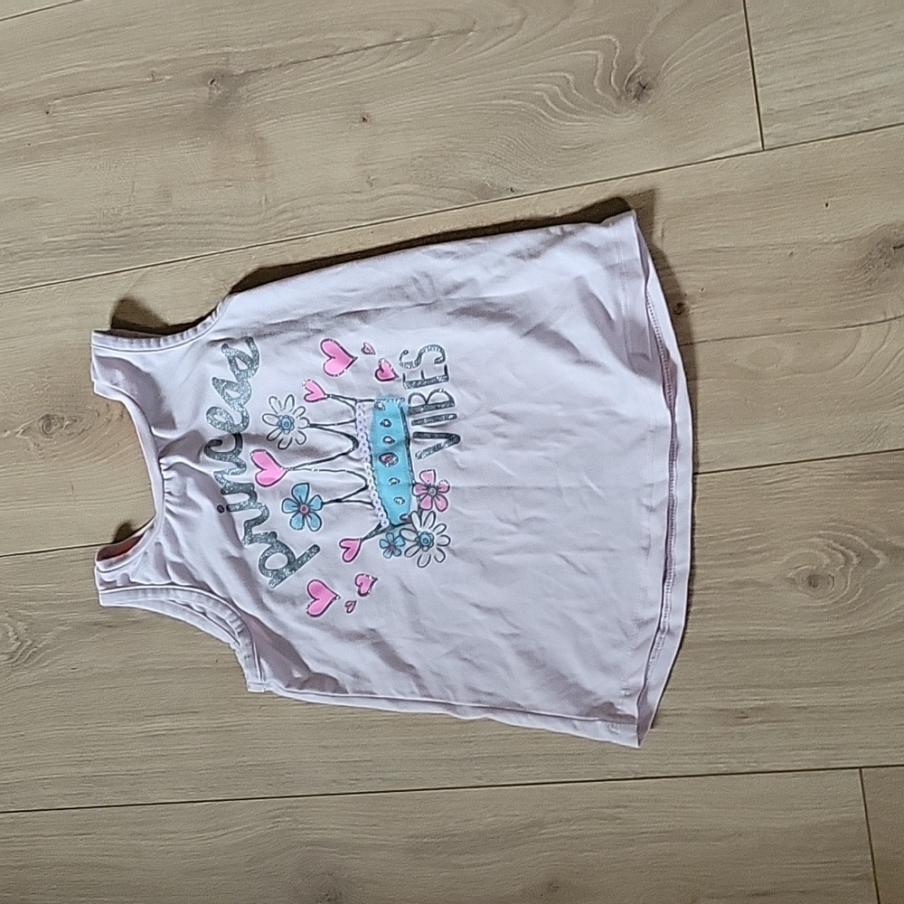 Girls tank